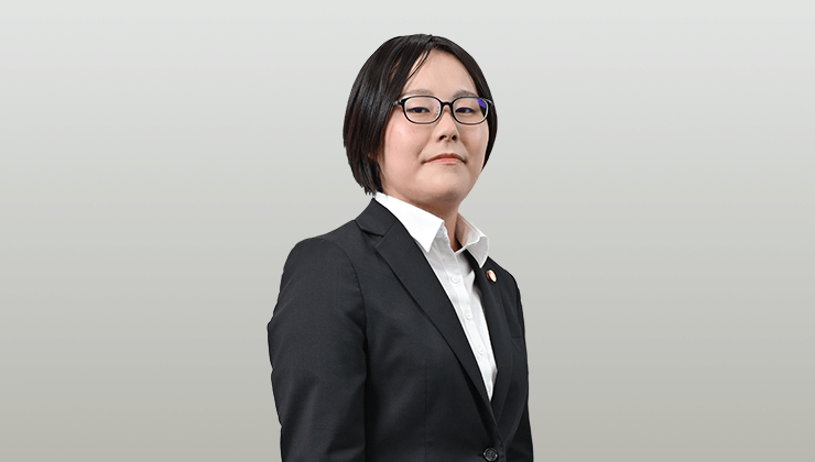 弁護士 下 晴香